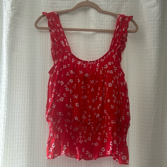 Draper James red floral blouse with small peplum accent NWOT - Picture 1 of 6